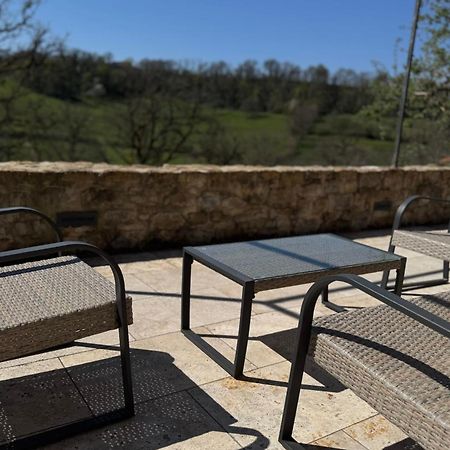 Petite Grange De Charme A Miers Villa Exterior foto